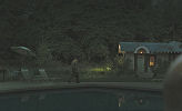 Cleveland Heep (Paul Giamatti) walking to his house by the complex's pool.